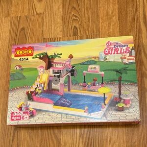 BRICK STORY Dream Girls Friends Summer Pool Party Building Set